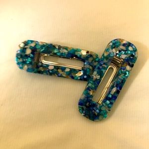 Hair clips